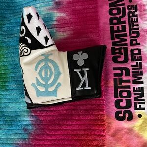 Scotty Cameron Black and White Putter Headcover